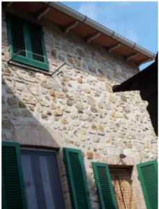Rustico Casale in Vendita a Castelnuovo di Val di Cecina Localetã  la Leccia